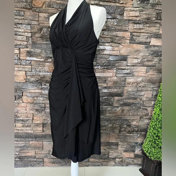 Elegant Black Halter Dress - Picture 3 of 10
